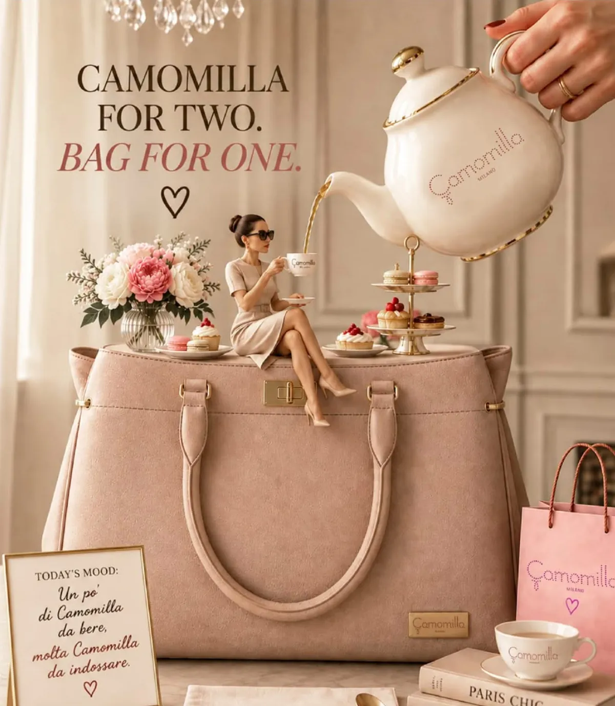 Borsa a mano Camomilla Milano rosa cipria con tè e pasticcini, con la scritta Camomilla for two, bag for one